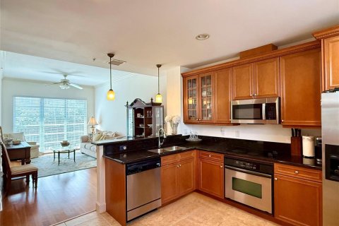 Touwnhouse à vendre à Oakland Park, Floride: 3 chambres, 177.81 m2 № 2084836 - photo 4