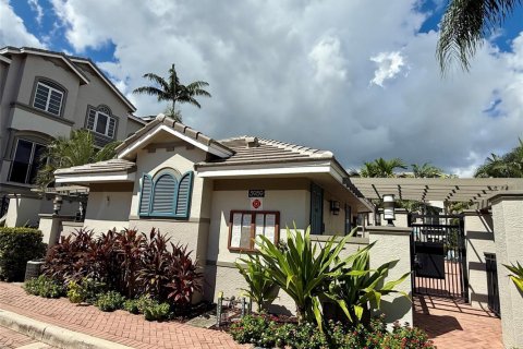 Touwnhouse à vendre à Oakland Park, Floride: 3 chambres, 177.81 m2 № 2084836 - photo 18