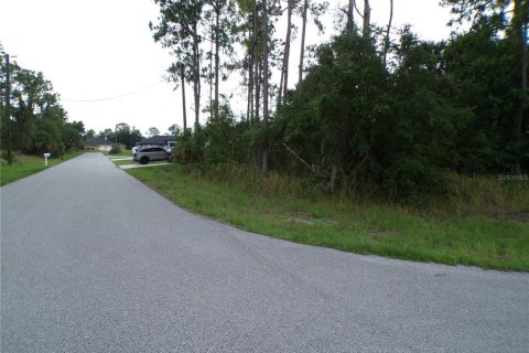 Land in North Port, Florida № 2213615 - photo 2
