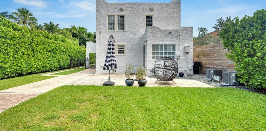 Casa en West Palm Beach, Florida 4 dormitorios, 185.8 m2 № 1050194