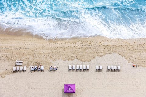 Copropriété à louer à Sunny Isles Beach, Floride: 3 chambres, 240.52 m2 № 1960014 - photo 28