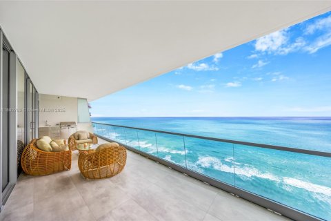 Copropriété à louer à Sunny Isles Beach, Floride: 3 chambres, 240.52 m2 № 1960014 - photo 6