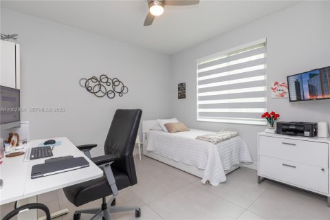 Снять в аренду виллу или дом в Уэстон, Флорида 5 спален, 246.84м2, № 2066445 - фото 30