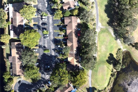 Touwnhouse à louer à Sunrise, Floride: 2 chambres, 88.63 m2 № 2027569 - photo 17