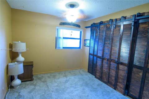 Touwnhouse à louer à Sunrise, Floride: 2 chambres, 88.63 m2 № 2027569 - photo 12