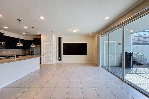 Touwnhouse à vendre à Davenport, Floride: 5 chambres, 208.1 m2 № 2419588 - photo 26