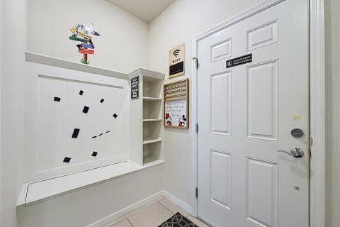 Touwnhouse à vendre à Davenport, Floride: 5 chambres, 208.1 m2 № 2419588 - photo 9