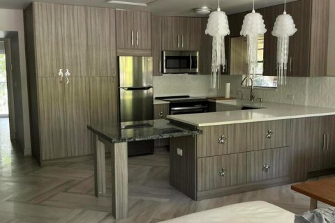 Condominio en venta en Deerfield Beach, Florida, 1 dormitorio, 65.03 m2 № 2146830 - foto 5