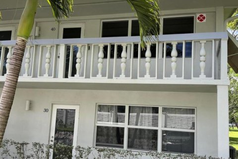 Condominio en Deerfield Beach, Florida, 1 dormitorio  № 2146830