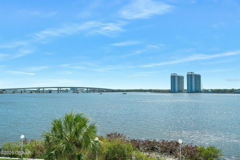Copropriété à vendre à Daytona Beach, Floride: 1 chambre, 76.37 m2 № 2098015 - photo 17