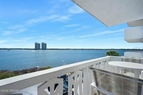 Copropriété à vendre à Daytona Beach, Floride: 1 chambre, 76.37 m2 № 2098015 - photo 15