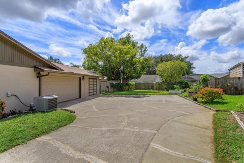 Casa en venta en Orlando, Florida, 3 dormitorios, 163.14 m2 № 1914164 - foto 28