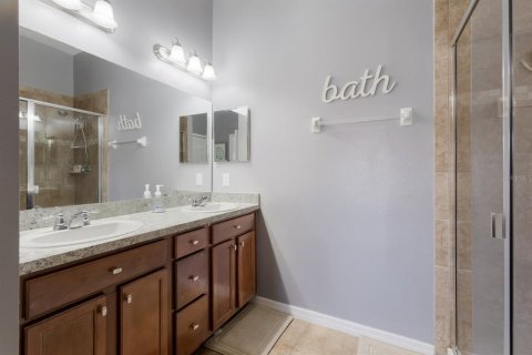 Townhouse in Pinellas Park, Florida 3 bedrooms, 131.92 sq.m. № 1899958 - photo 19