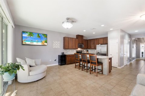 Townhouse in Pinellas Park, Florida 3 bedrooms, 131.92 sq.m. № 1899958 - photo 14