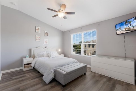 Townhouse in Pinellas Park, Florida 3 bedrooms, 131.92 sq.m. № 1899958 - photo 16