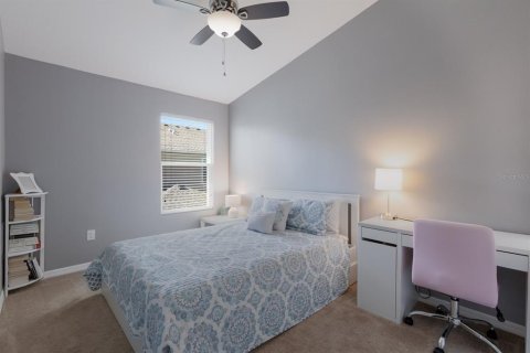 Townhouse in Pinellas Park, Florida 3 bedrooms, 131.92 sq.m. № 1899958 - photo 25