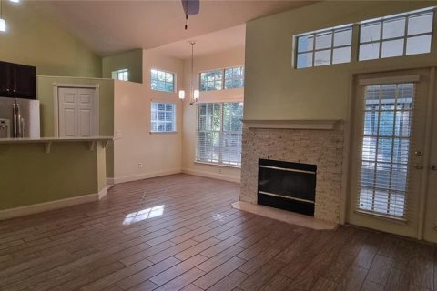 Condo in Lake Mary, Florida, 2 bedrooms № 2236837 - photo 5