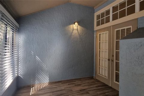 Condo in Lake Mary, Florida, 2 bedrooms № 2236837 - photo 15