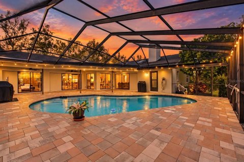 Casa en venta en Palm Harbor, Florida, 4 dormitorios, 251.67 m2 № 2385801 - foto 2