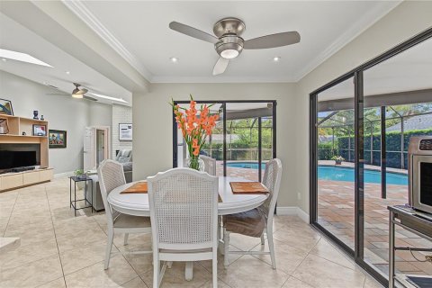 Casa en venta en Palm Harbor, Florida, 4 dormitorios, 251.67 m2 № 2385801 - foto 20