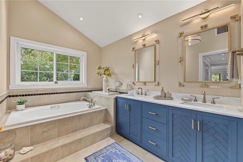 Casa en venta en Palm Harbor, Florida, 4 dormitorios, 251.67 m2 № 2385801 - foto 30