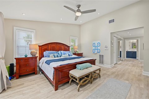 Casa en venta en Palm Harbor, Florida, 4 dormitorios, 251.67 m2 № 2385801 - foto 28