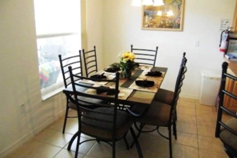 Casa en venta en Davenport, Florida, 4 dormitorios, 171.31 m2 № 1915775 - foto 4