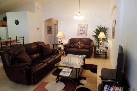 Casa en venta en Davenport, Florida, 4 dormitorios, 171.31 m2 № 1915775 - foto 2