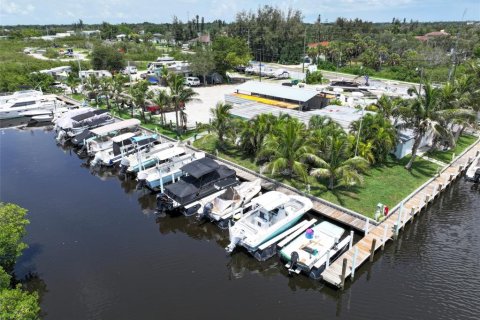 Propiedad comercial en venta en Palmetto, Florida, 305.37 m2 № 2287589 - foto 18