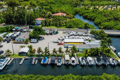 Propiedad comercial en venta en Palmetto, Florida, 305.37 m2 № 2287589 - foto 4
