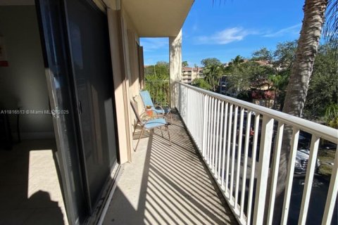 Copropriété à vendre à Miami, Floride: 2 chambres, 89.93 m2 № 1777596 - photo 14