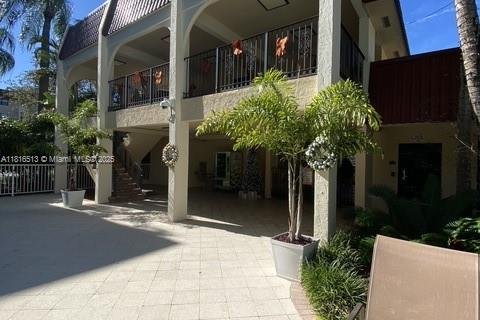 Copropriété à vendre à Miami, Floride: 2 chambres, 89.93 m2 № 1777596 - photo 5