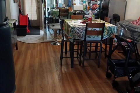Copropriété à vendre à Tamarac, Floride: 2 chambres, 81.38 m2 № 2188178 - photo 3