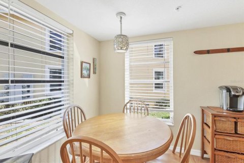 Condo in Englewood, Florida, 2 bedrooms  № 1558638 - photo 5