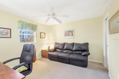 Condo in Englewood, Florida, 2 bedrooms  № 1558638 - photo 26
