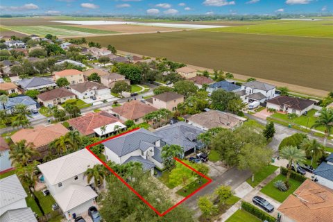 Купить виллу или дом в Майами, Флорида 5 спален, 285.67м2, № 1945426 - фото 13