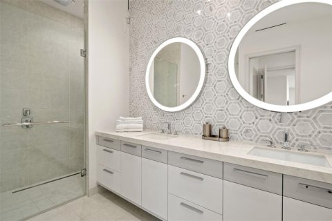 Copropriété à vendre à Longboat Key, Floride: 2 chambres, 200.11 m2 № 2431672 - photo 22
