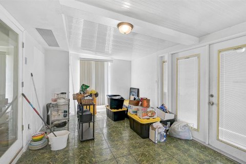 House in Bradenton, Florida 3 bedrooms, 139.54 sq.m. № 1733121 - photo 14