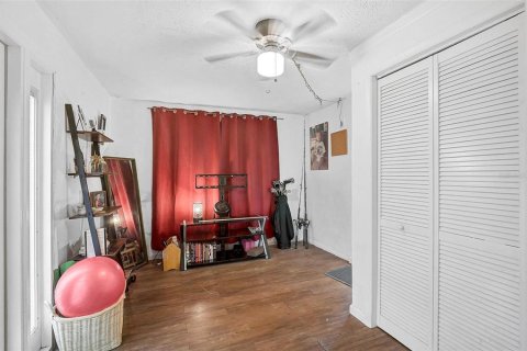 House in Bradenton, Florida 3 bedrooms, 139.54 sq.m. № 1733121 - photo 24