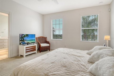 Townhouse in Sarasota, Florida 3 bedrooms, 155.33 sq.m. № 1912677 - photo 14