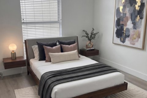 Condo in Hallandale Beach, Florida, 2 bedrooms № 2191844 - photo 16