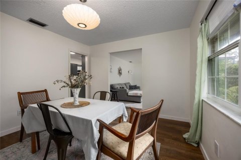 Casa en venta en Gainesville, Florida, 3 dormitorios, 176.89 m2 № 1876324 - foto 12