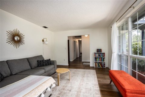 Casa en venta en Gainesville, Florida, 3 dormitorios, 176.89 m2 № 1876324 - foto 9