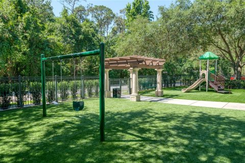 Condominio en venta en Celebration, Florida, 1 dormitorio, 98.2 m2 № 2291094 - foto 27