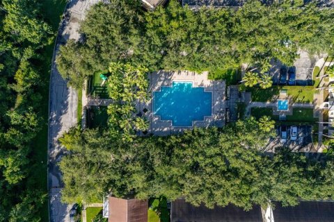 Condominio en venta en Celebration, Florida, 1 dormitorio, 98.2 m2 № 2291094 - foto 28