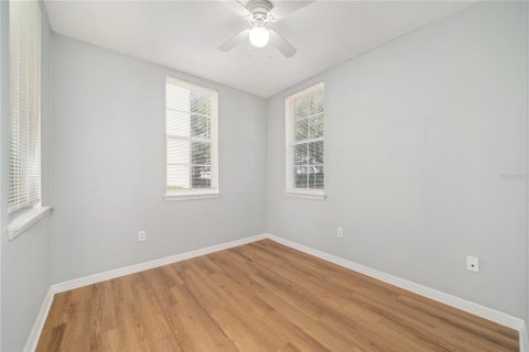 Condominio en venta en Celebration, Florida, 1 dormitorio, 98.2 m2 № 2291094 - foto 12