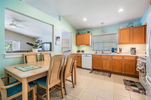 House in Riverview, Florida 3 bedrooms, 174.28 sq.m. № 1340482 - photo 9