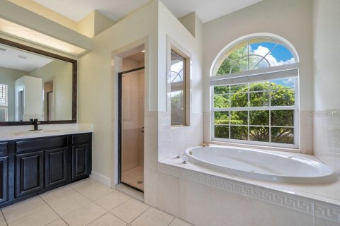 House in Lakeland, Florida 4 bedrooms, 239.78 sq.m. № 1847837 - photo 24