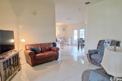 Copropriété à vendre à Okeechobee, Floride: 3 chambres, 129.32 m2 № 1812438 - photo 17