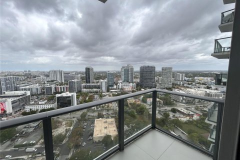 Condo in Miami, Florida, 2 bedrooms  № 1701117 - photo 6